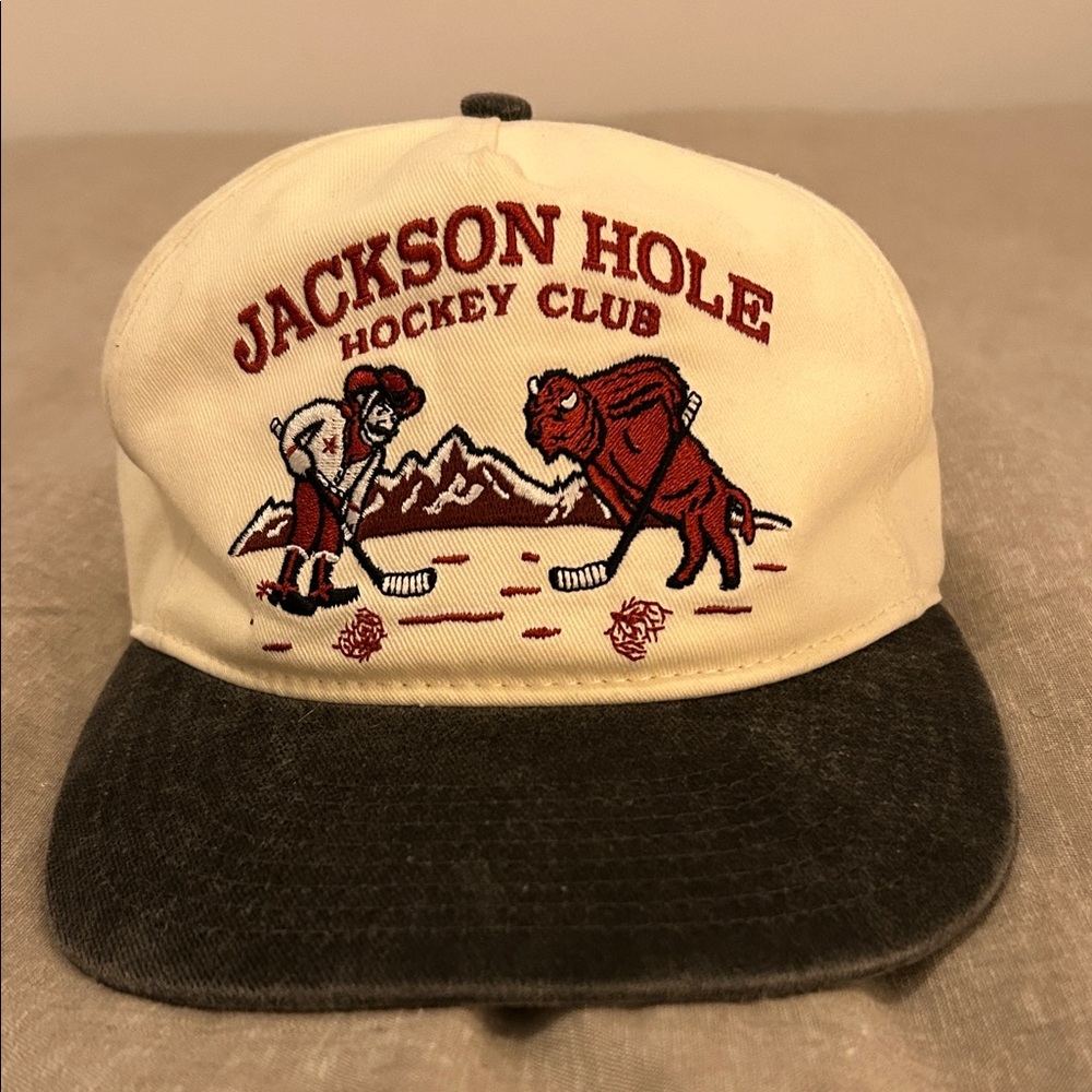 Celly Hockey. Jackson Hole Hockey Club. Snapback.